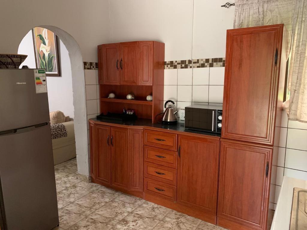 Juda Haus Lodge Katima Mulilo Exteriér fotografie