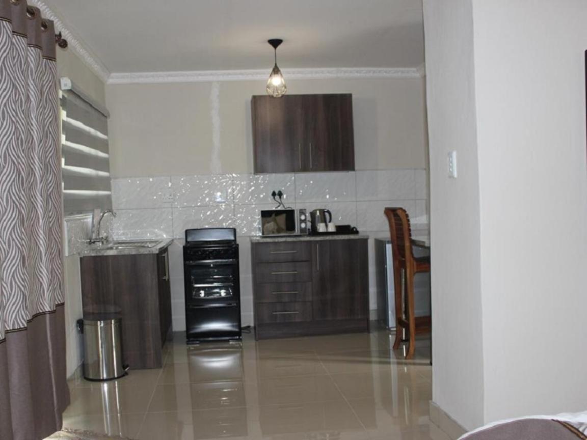 Juda Haus Lodge Katima Mulilo Exteriér fotografie